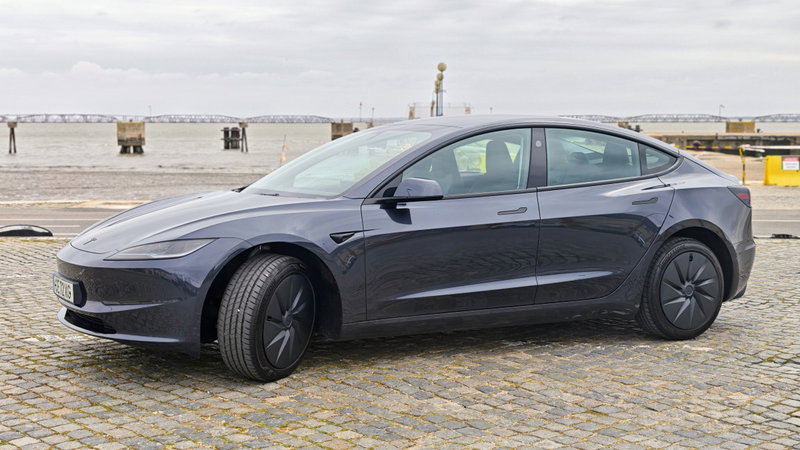 Tesla acaba com um dos maiores incentivos para comprar o Model 3 em Portugal