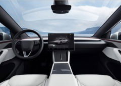 Tesla atualização 2025 traz recursos úteis para a condução diária. Estas são as novidades