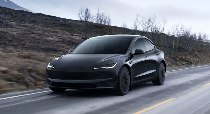 Tesla Model 3 Standart Portugal