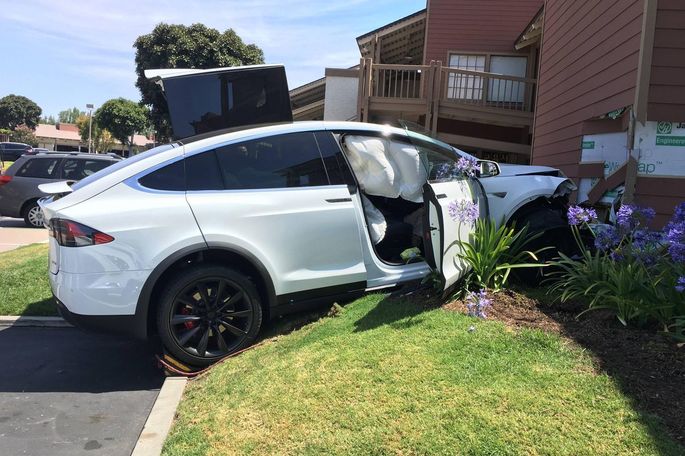 Tesla Model X