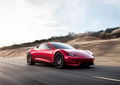 Tesla Roadster novamente adiado e a nova data parece “mentira”