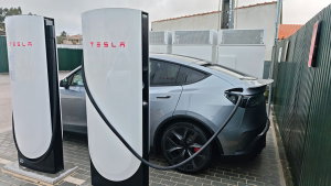 Tesla tem grande novidade para quem usa os Superchargers em Portugal