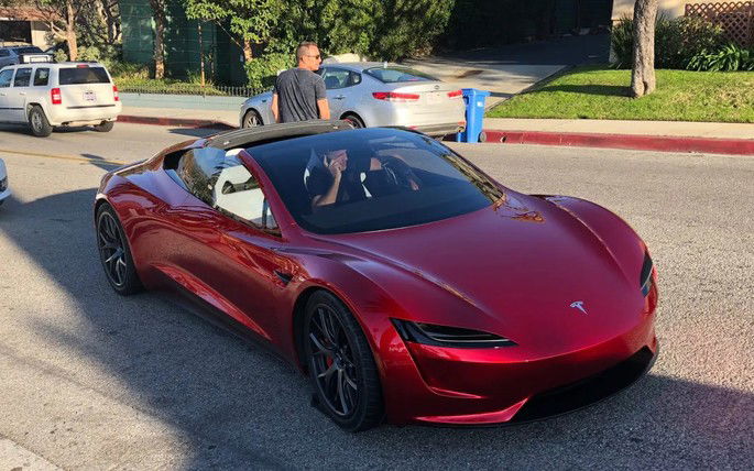 Tesla Roadster 2020 Release Date / Musk Neuer Tesla Roadster Kommt 22 Kann Etwas Fliegen Teslamag De / In fact, anyone wanting to buy this vehicle will have to pay a booking advance of $50000.