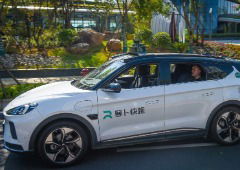 Uber ganha reforço de peso para colocar na estrada (ainda mais) veículos autónomos