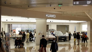 União Europeia quer afastar Huawei e ZTE das redes. O que isto implica?