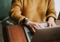 Usas ChatGPT, Gemini ou Claude? Estas regras protegem a tua privacidade e saúde mental