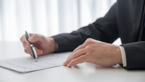 Vais assinar um contrato com uma operadora? Erros que podem sair caros na fatura