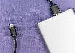 Vê já estas 5 powerbanks a menos de 20 euros e com carregamento rápido