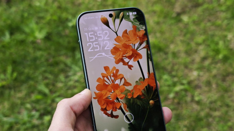 Vem aí um telemóvel (gigante) da Xiaomi com a maior bateria de sempre. Diz rumor