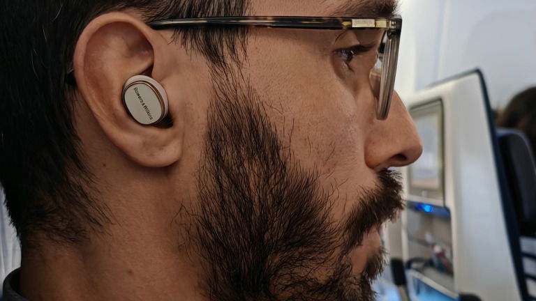 Viajei de avião por 11 horas e este gadget foi a grande salvação