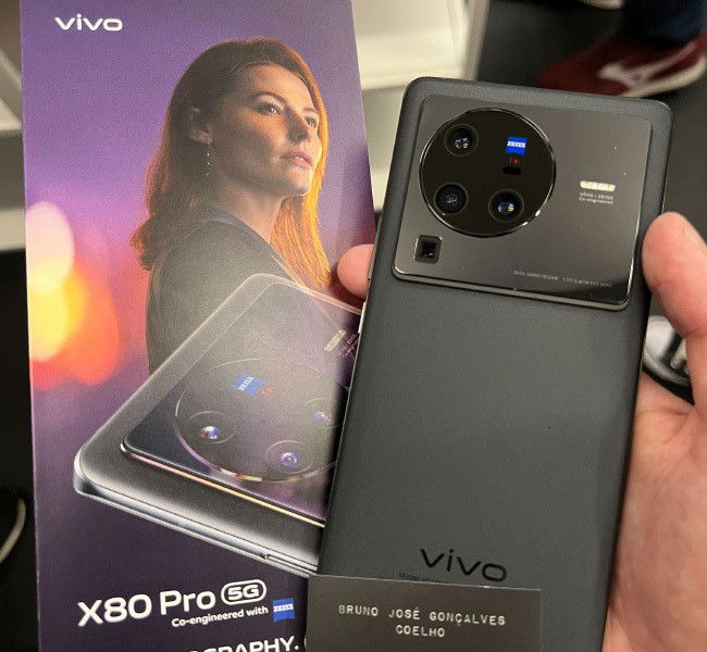 Vivo V80