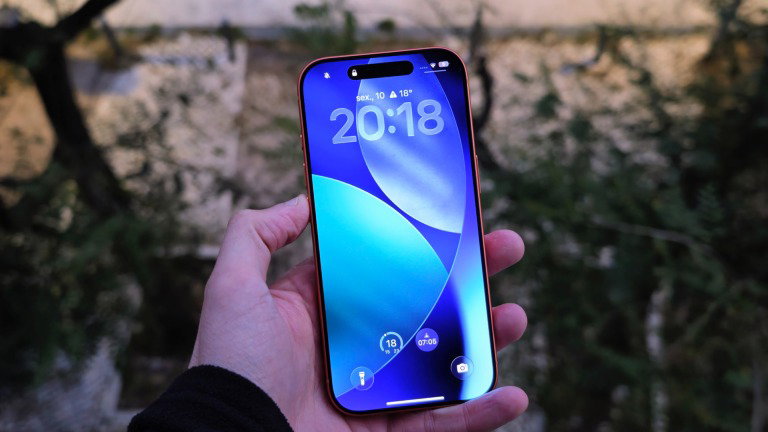 Voltei ao iPhone e há algo que continua a ser frustrante
