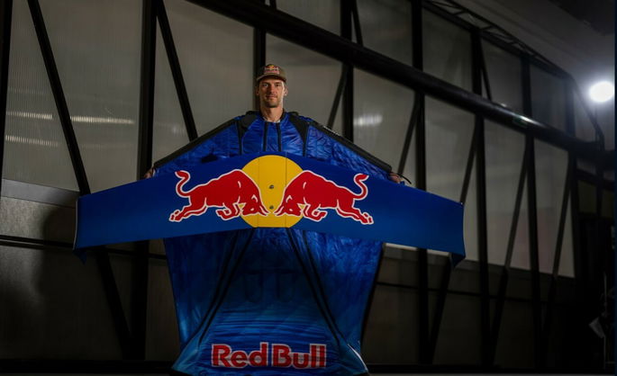 Wingsuit foil