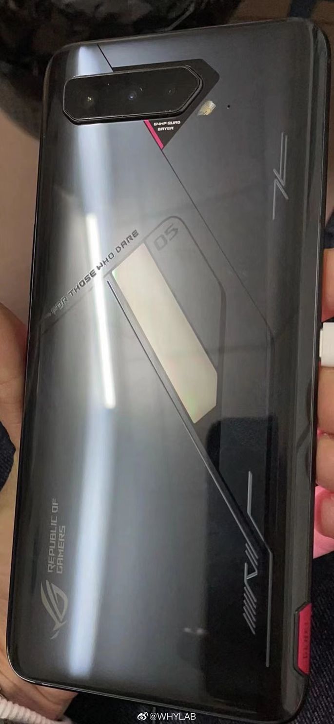 Imagem real do Asus ROG Phone 5