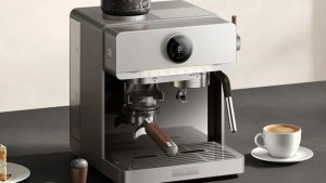 Xiaomi lança máquina de café que faz quase tudo sozinha e dispensa cápsulas