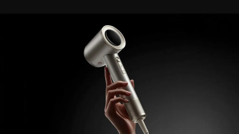 Xiaomi lança novo secador inteligente que “vê” o teu cabelo