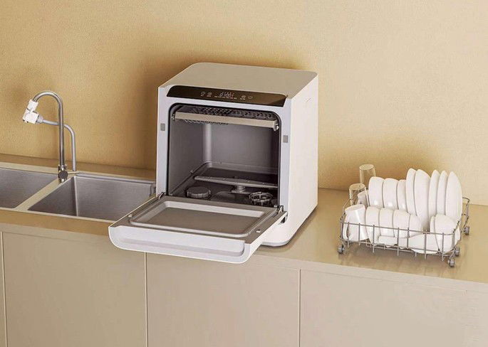 Não precisas de encanação apropriada nesta máquina de lavar loiça da Xiaomi!