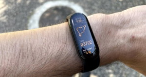 Xiaomi Smart Band 6 baixa de preço e fica ao melhor valor na Amazon