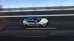 Xiaomi SU7 Max bate recorde de resistência, deixando para trás Porsche e Mercedes-Benz