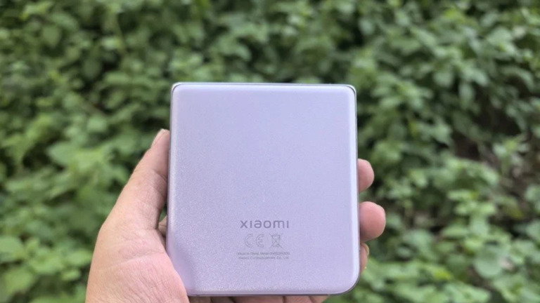 Xiaomi vai lançar novo telemóvel dobrável. O preço assusta qualquer carteira