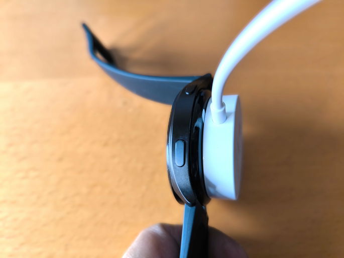 Xiaomi Watch 2 a carregar